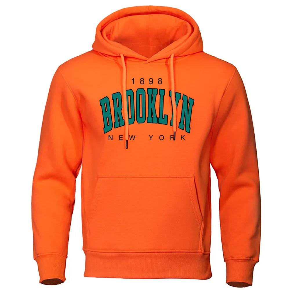 1898 Brooklyn NY Men's Hoody: Creative Crewneck Fashion Sweatshirt