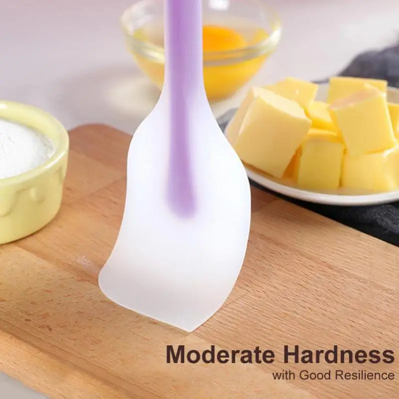 Silicone scraper with semi-transparent handle, heat-resistant for baking, ideal for cream, butter, and cake