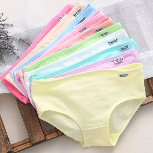 3-Pack Plus Size Cotton Panties for Women. Solid Color, Sexy, and Comfortable. Available in 3XL/4XL