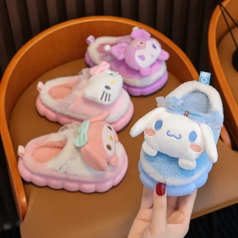 Winter cartoon plush slippers for kids, non-slip with soft sole. Cute design. Ideal for indoor use