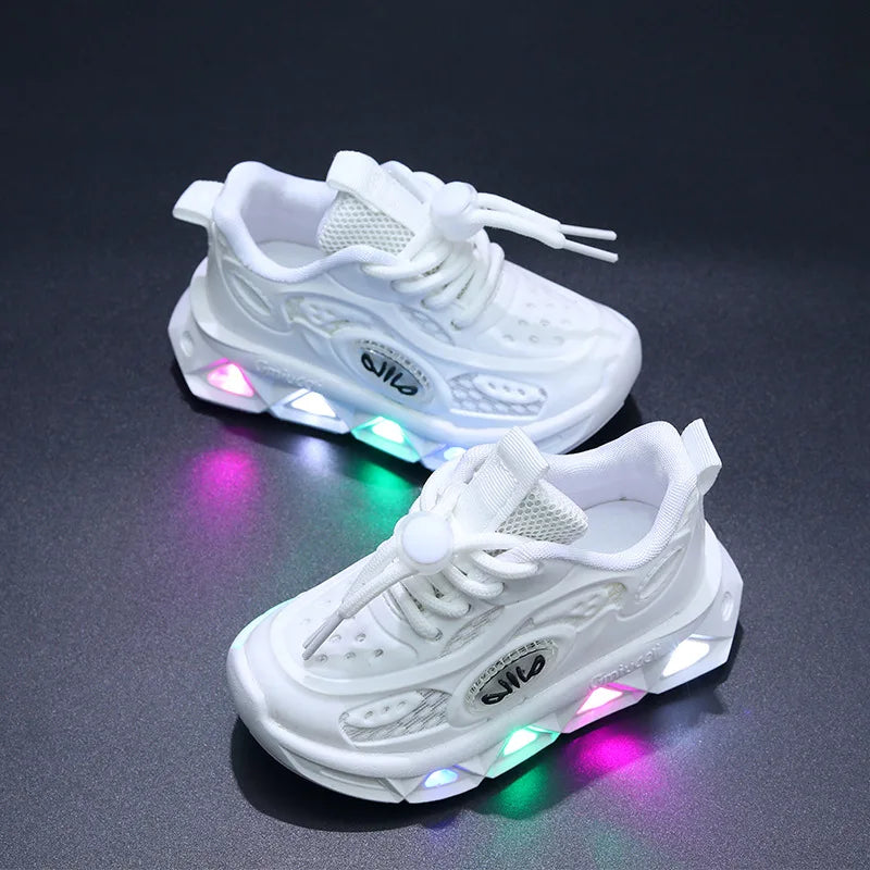 New for Spring/Autumn 2023: Light-Up Clunky Sneakers for Boys and Girls. Soft-soled baby shoes in small and medium sizes