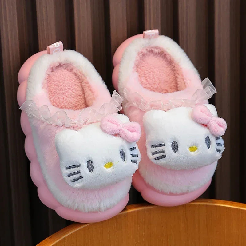 Winter cartoon plush slippers for kids, non-slip with soft sole. Cute design. Ideal for indoor use