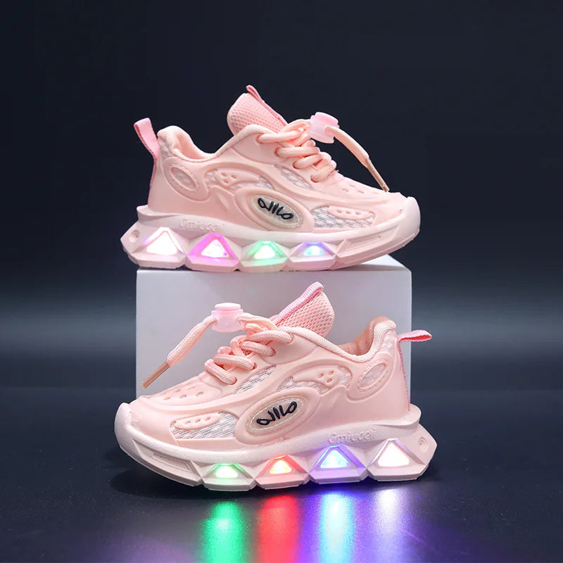 New for Spring/Autumn 2023: Light-Up Clunky Sneakers for Boys and Girls. Soft-soled baby shoes in small and medium sizes