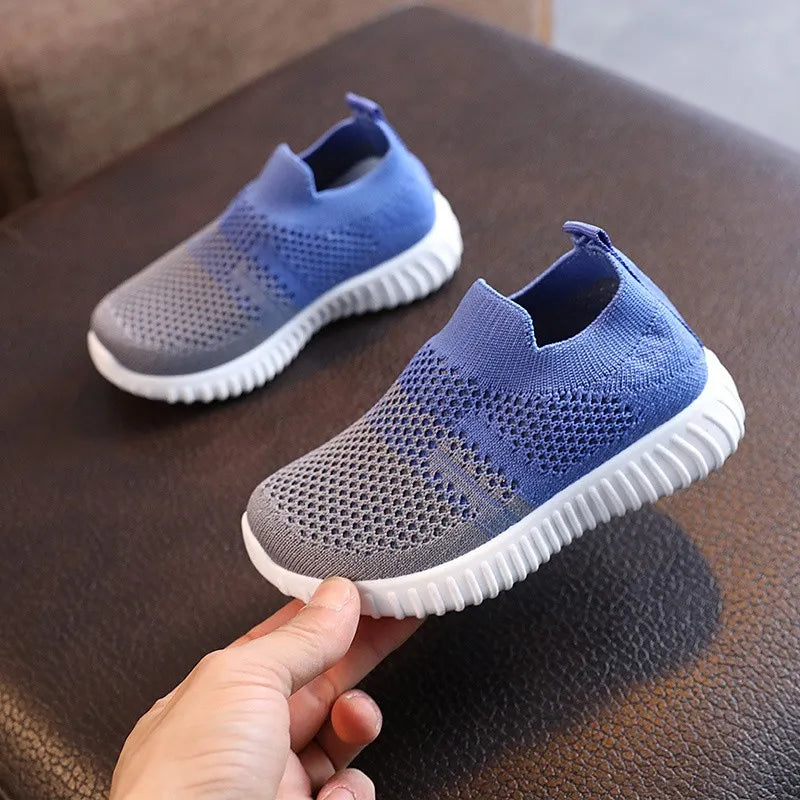 Kids' mesh sneakers with anti-slip soles, ideal for running and walking