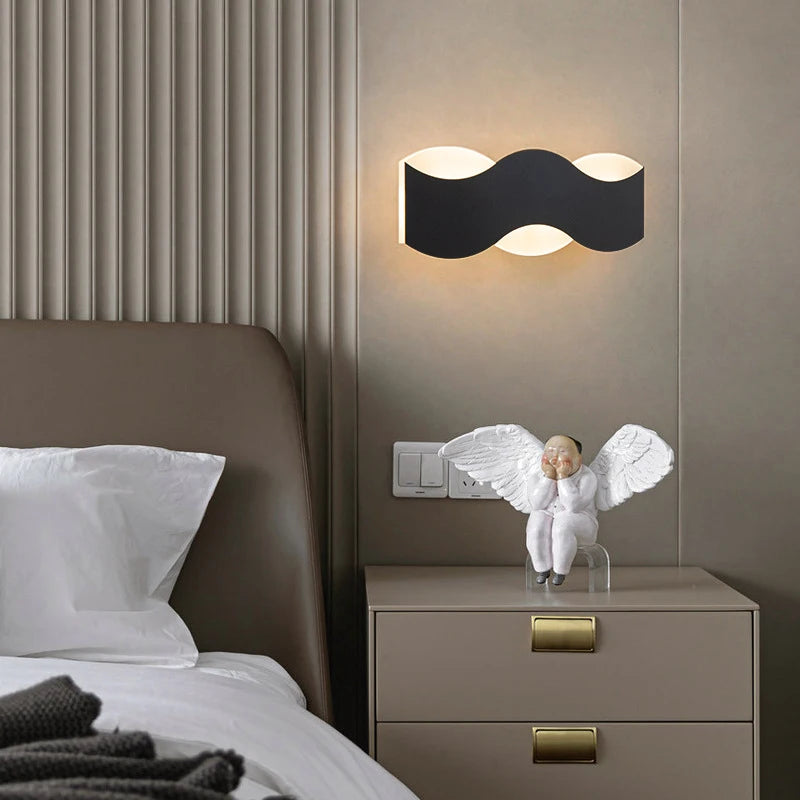 Modern Indoor Corridor LED Wall Lamp: Wave-Shaped Long-Line Decoration Wall Light for Foyer, Sofa Background, Bedroom, and Bathroom