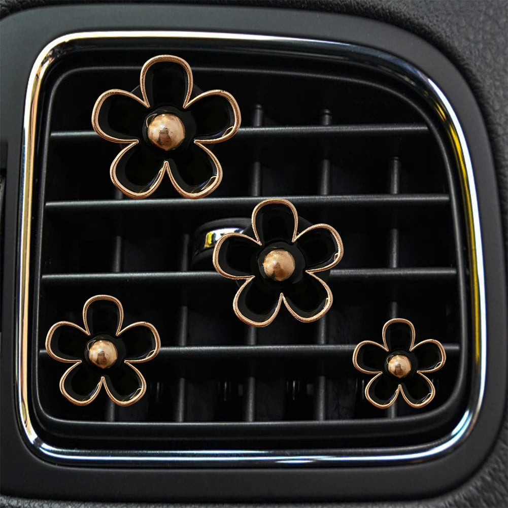 4Pcs/Set Car Outlet Vent Perfume Clips Car Air Freshener Conditioning Aromatherapy Small Daisy Interior Decoration Accessories