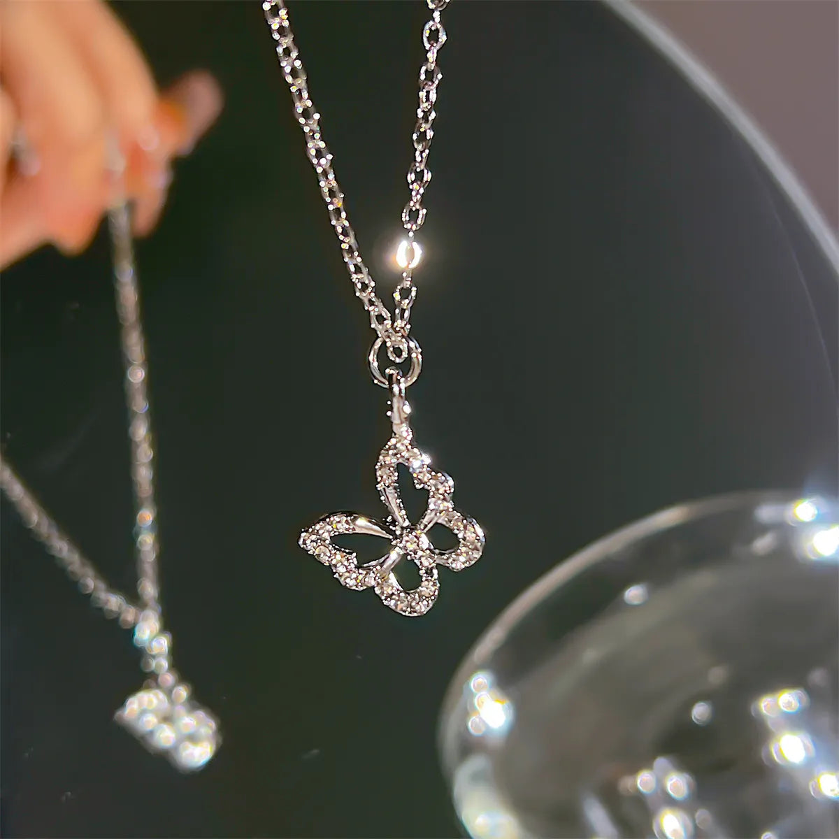 17KM Fashion Butterfly Heart Zircon Necklace for Women Girls Silver Color Shiny Love Clavicle Chain Necklaces New Trend Jewelry