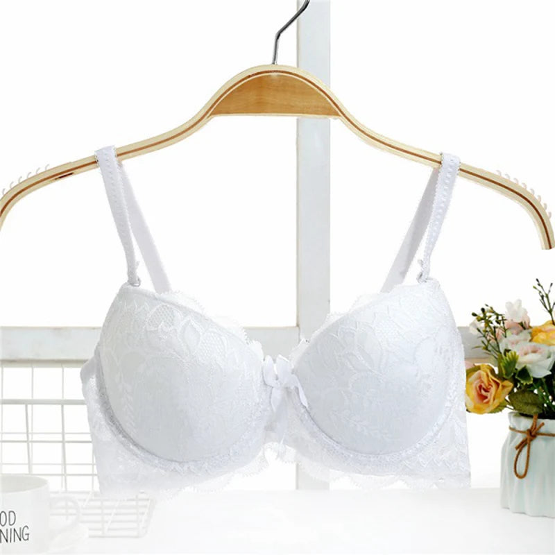 Women's Lace Push-Up Bra with Underwire - Sexy, Supportive Brassiere